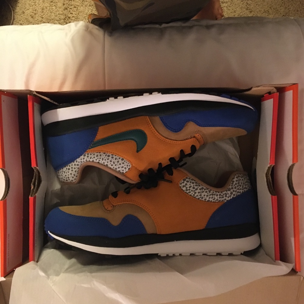 Nike Air Safari SE